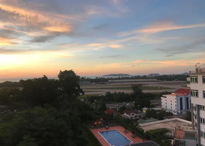 Sunset Seaview Vacation Condos @ Crystal Condo